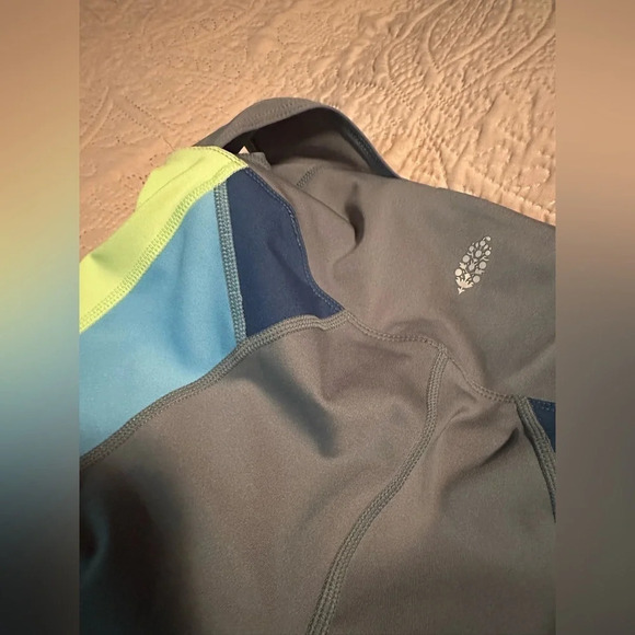 FP Movement Baja Biker Shorts NWOT XS - Picture 11 of 11